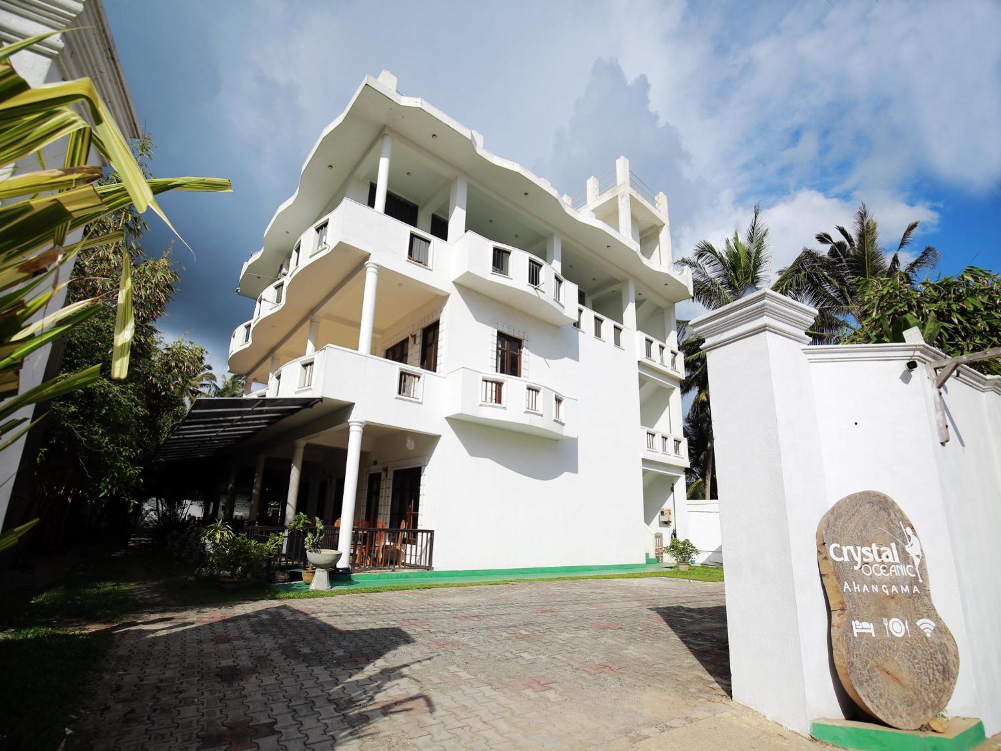 Hotel Crystal Oceanic Ahangama Exteriér fotografie